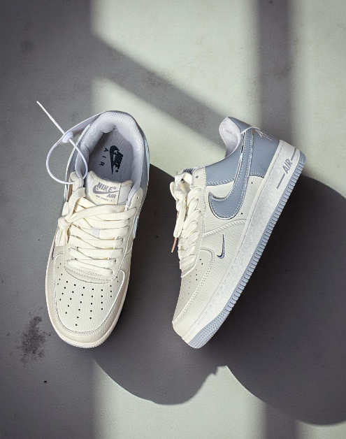 NIKE AIR FORCE 1 WHITE/GRAY