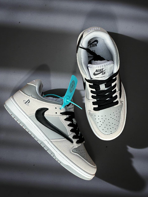 NIKE SB DUNK PS EDITION